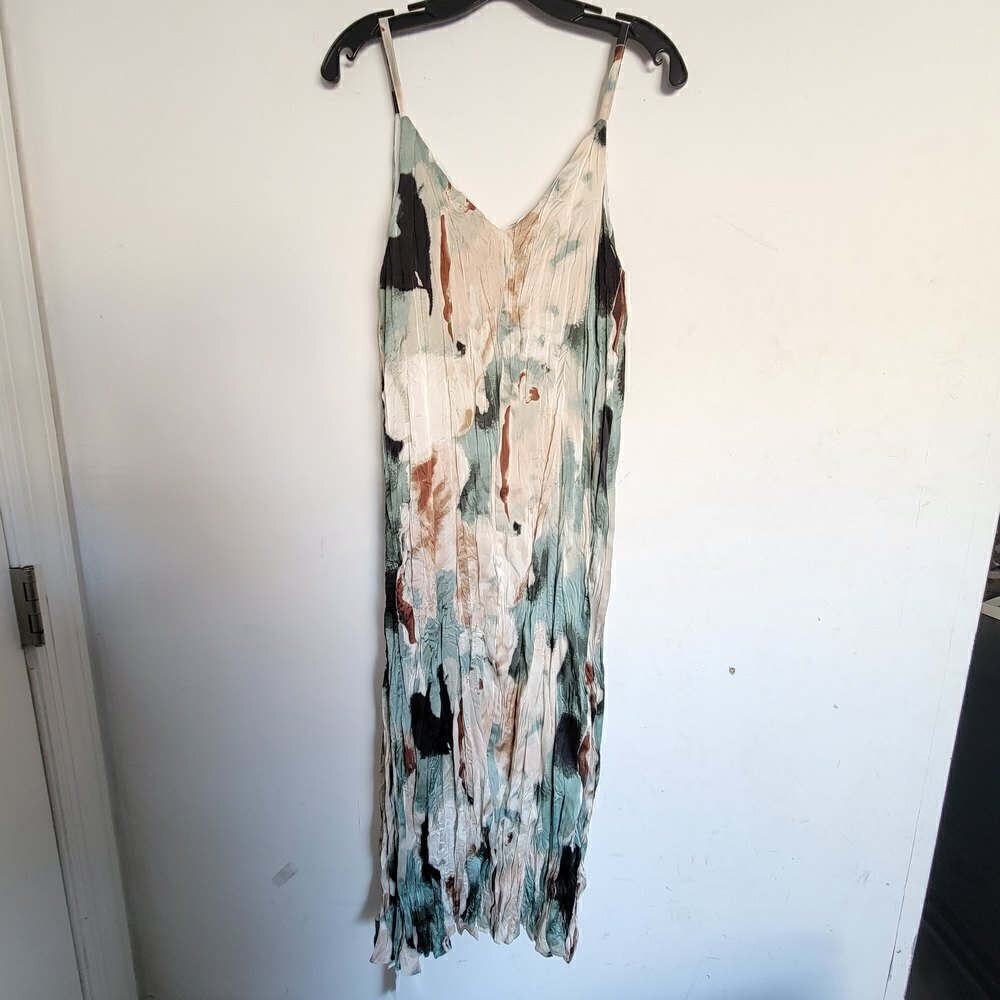 NEW Xuanying XY Studio Green Sleeveless Strappy V Neck Maxi Dress Size Medium